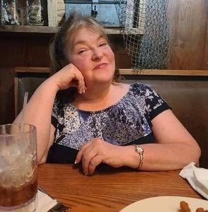 Meet your Posher, Gina